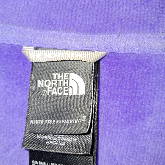 The North Face Women's Vibrant Purple Ski Jacket - Picture 3 of 4